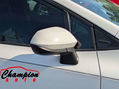 Used 2021 Toyota Corolla LE FWD image 14