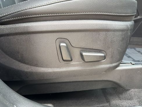 Used 2022 Kia Telluride EX w/ EX Premium Package image 35