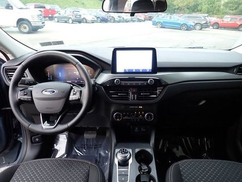 Certified 2023 Ford Escape Active AWD/4WD image 20