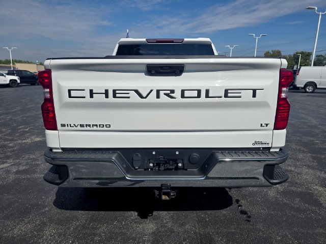 Used 2023 Chevrolet Silverado 1500 LT AWD/4WD image 4