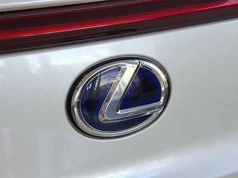 Used 2021 Lexus UX 250h w/ Premium Package image 30