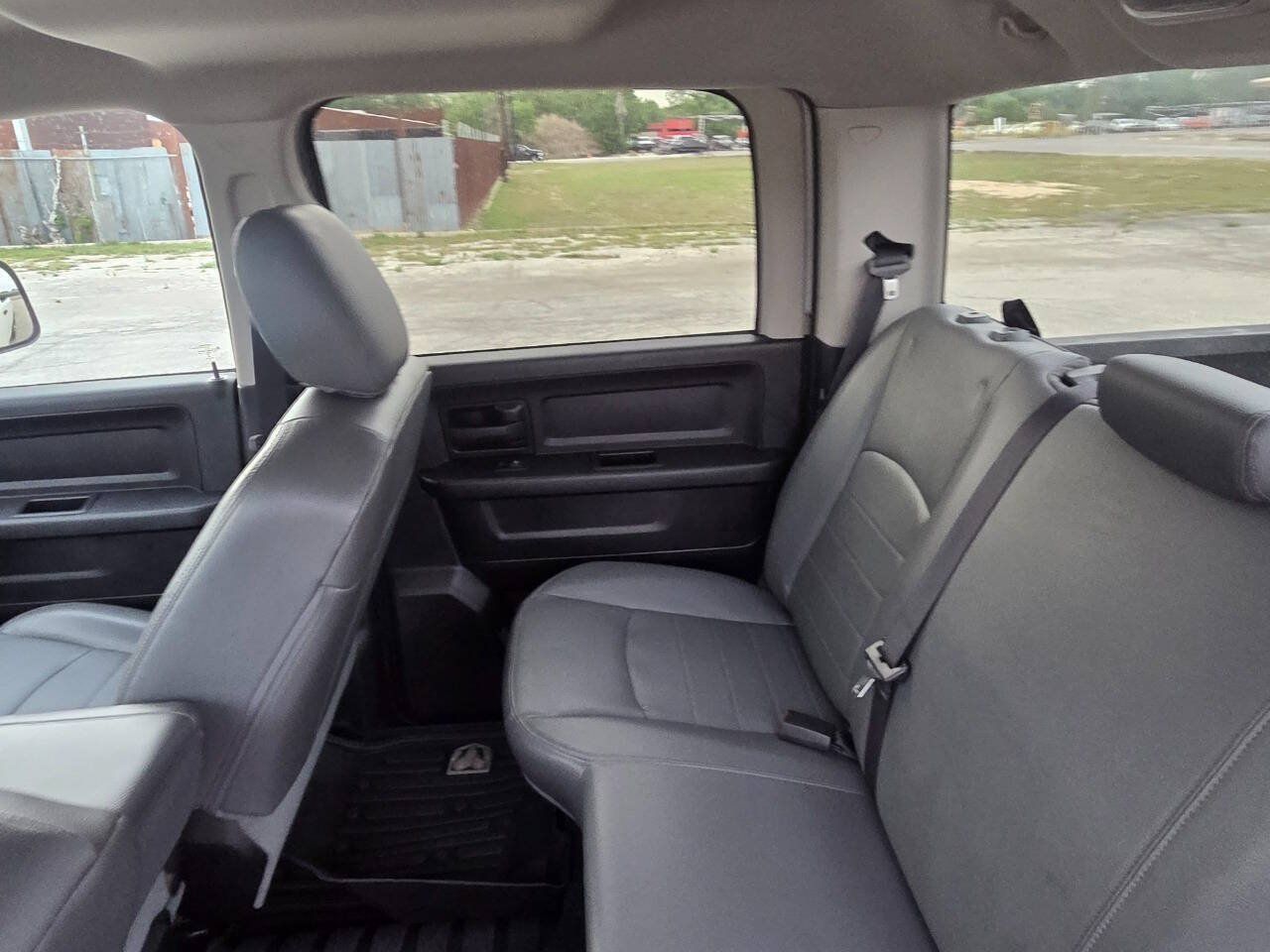 Used 2016 RAM 2500 Tradesman w/ Popular Equipment Group RWD image 14