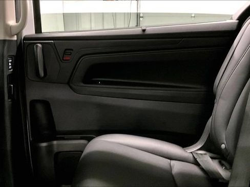 Used 2025 Honda Odyssey EX-L image 23