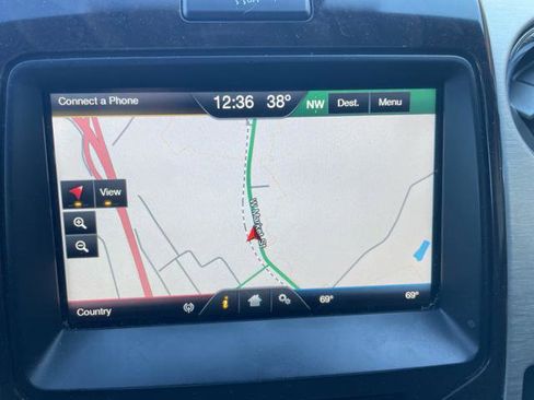 Used 2013 Ford F150 Platinum image 24