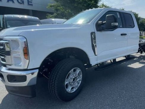 New 2026 Ford F350 XLT w/ Snow Plow Prep Package AWD/4WD image 6