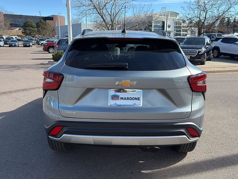 New 2026 Chevrolet Trax LT w/ LT Convenience Package image 5
