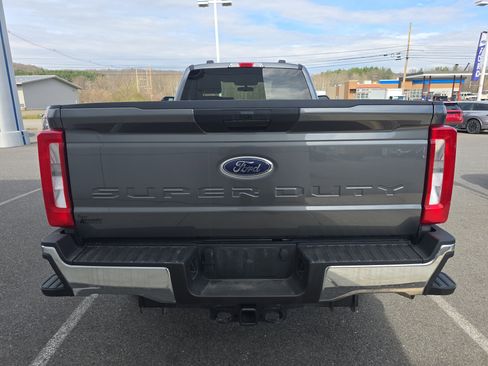 Certified 2025 Ford F350 XLT w/ Snow Plow Prep Package image 4