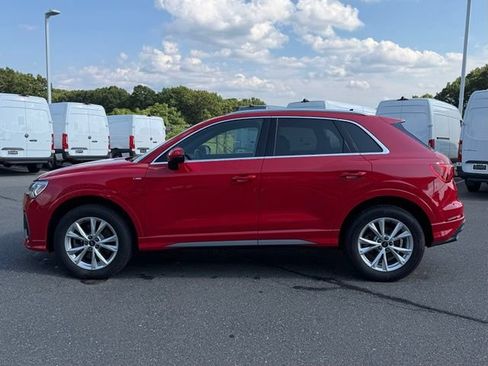 Used 2025 Audi Q3 2.0T Premium AWD/4WD image 4