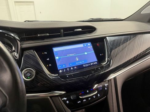 Used 2024 Cadillac XT6 Premium Luxury image 82