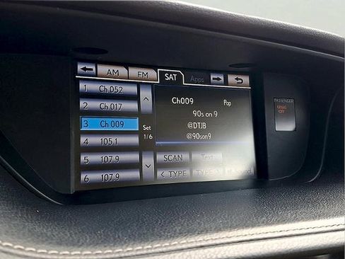 Used 2014 Lexus ES 350 w/ Luxury Package FWD image 15