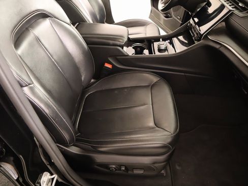 Used 2021 Jeep Grand Cherokee L Limited image 14