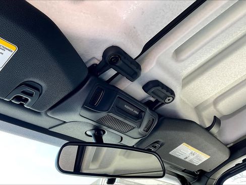 New 2025 Jeep Gladiator Sport image 20