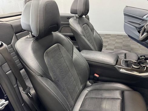 Used 2023 BMW M440i Convertible w/ Premium Package RWD image 60