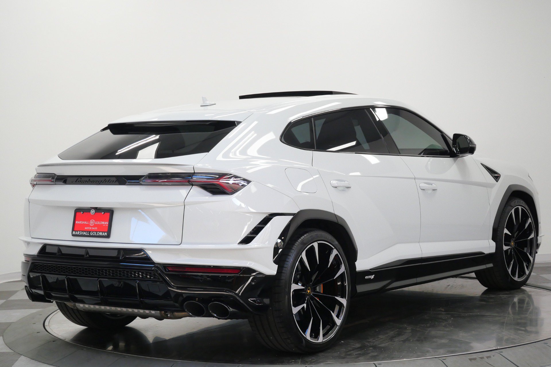 Used 2023 Lamborghini Urus S AWD/4WD image 9
