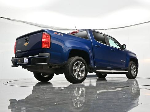 Used 2020 Chevrolet Colorado Z71 image 39