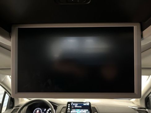Used 2025 Honda Odyssey Elite image 29
