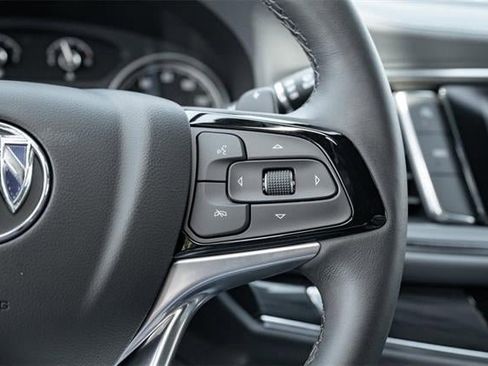 Used 2023 Buick Enclave Essence w/ LPO, Touring Package image 25