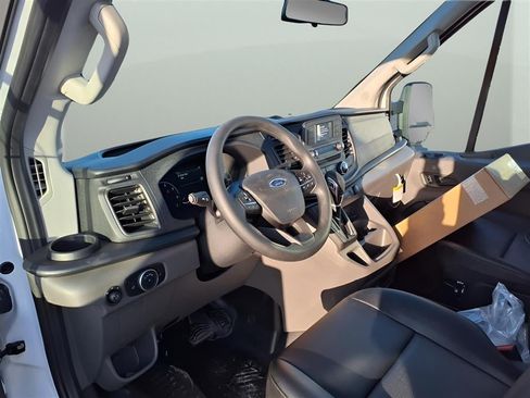 Used 2024 Ford Transit 350 image 10