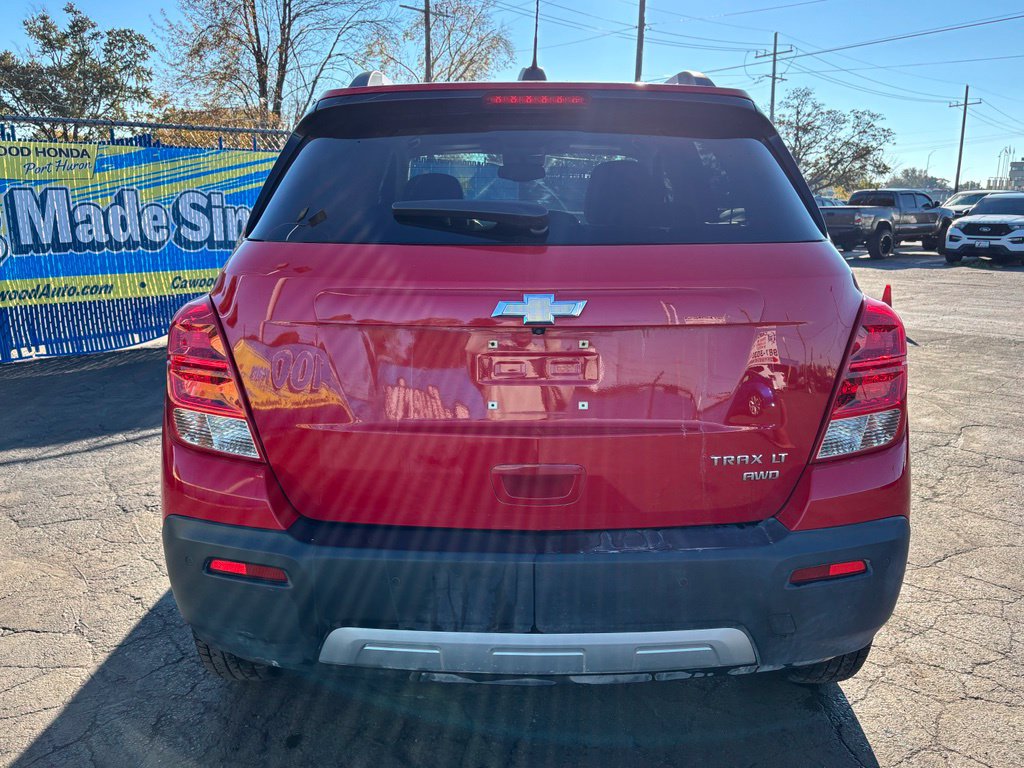 Used 2016 Chevrolet Trax LT w/ LT Convenience Package AWD/4WD image 3