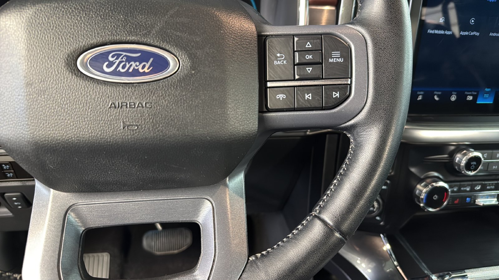Certified 2023 Ford F150 Lariat AWD/4WD image 15