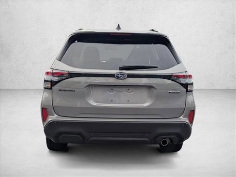 Used 2025 Subaru Forester Touring image 6