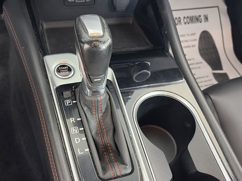 Used 2024 Nissan Altima 2.5 SR FWD image 24