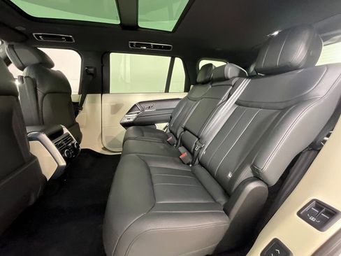 Certified 2024 Land Rover Range Rover Long Wheelbase SE image 25