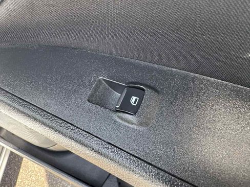 Used 2019 Ford Fusion SE image 34