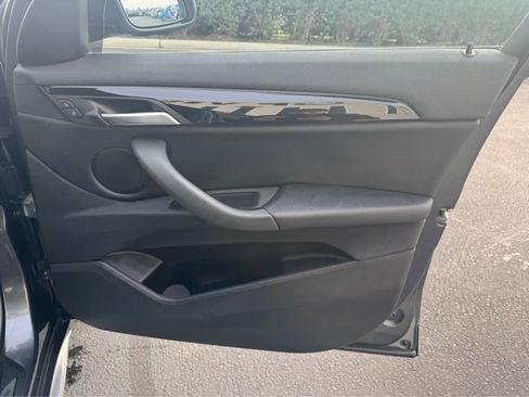 Used 2017 BMW X1 xDrive28i image 22