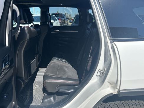 Used 2021 Jeep Grand Cherokee Trailhawk AWD/4WD image 9