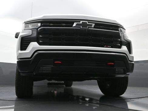 Used 2025 Chevrolet Silverado 1500 LT Trail Boss w/ Convenience Package II AWD/4WD image 23