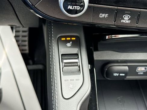 Used 2025 Kia Telluride SX Prestige X-Line image 32