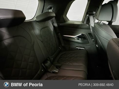 New 2026 BMW X7 xDrive40i w/ M Sport Package image 28