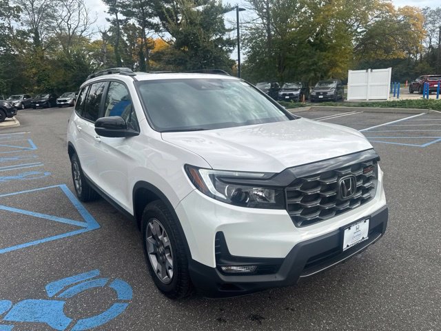 Used 2023 Honda Passport TrailSport image 10