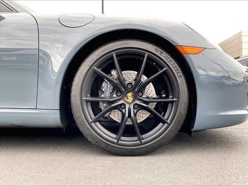 Used 2018 Porsche 911 Carrera image 9