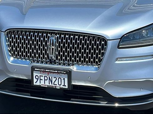 Certified 2022 Lincoln Corsair FWD w/ Equipment Group 101A image 3