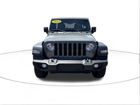 Used 2023 Jeep Wrangler Unlimited Sport AWD/4WD image 8