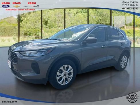 Used 2024 Ford Escape Active w/ Tech Pack #1 AWD/4WD image 1