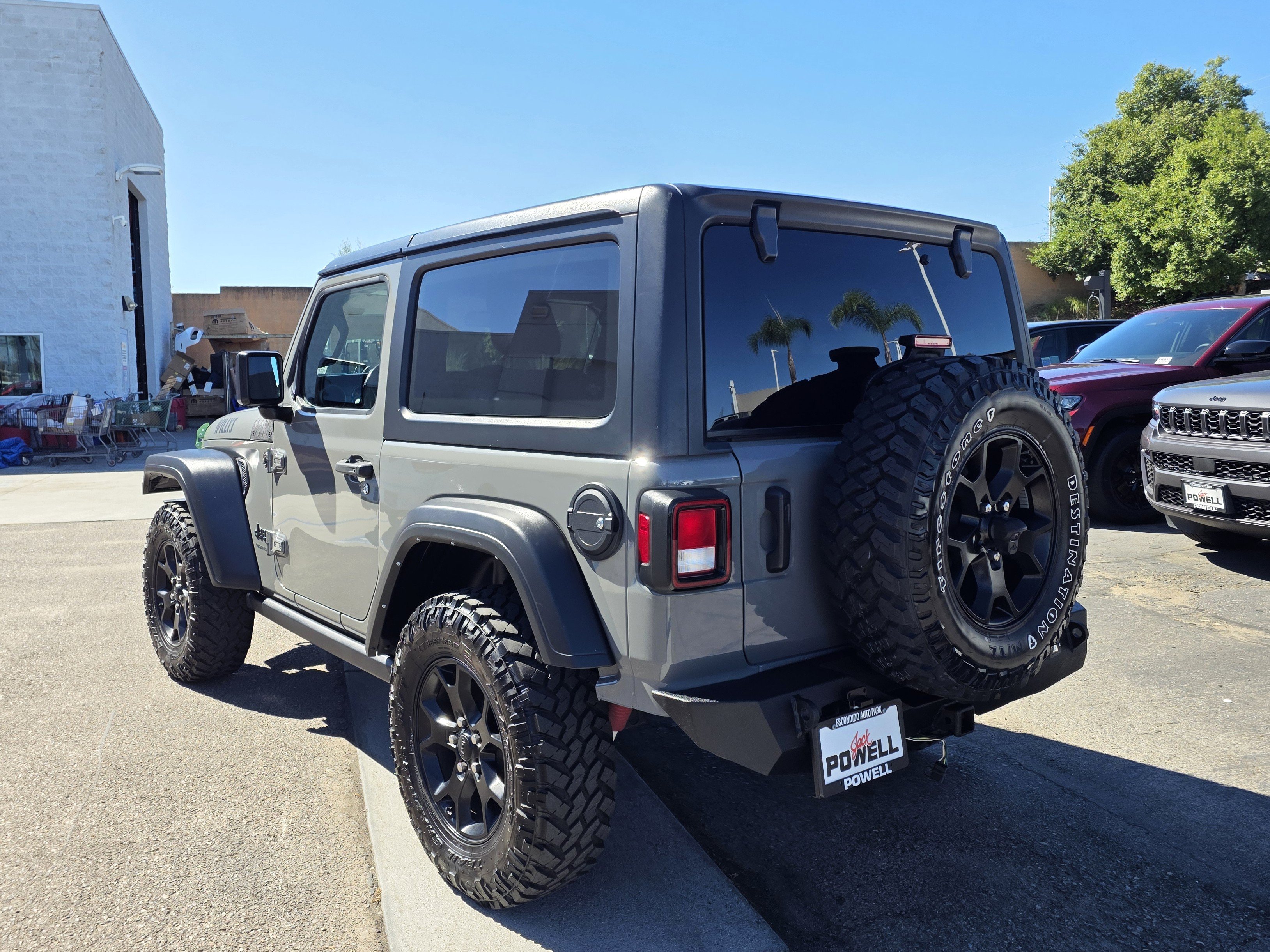 Used 2022 Jeep Wrangler Sport AWD/4WD image 3