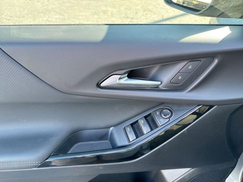 New 2026 Chevrolet Equinox LT image 15