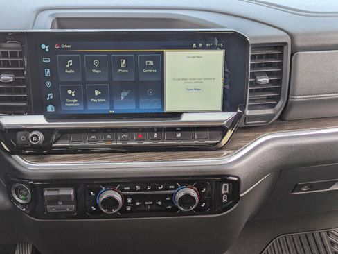 Used 2023 Chevrolet Silverado 1500 RST image 18