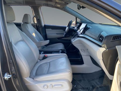 Used 2024 Honda Odyssey EX-L image 15