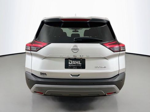 Used 2023 Nissan Rogue SV AWD/4WD image 12