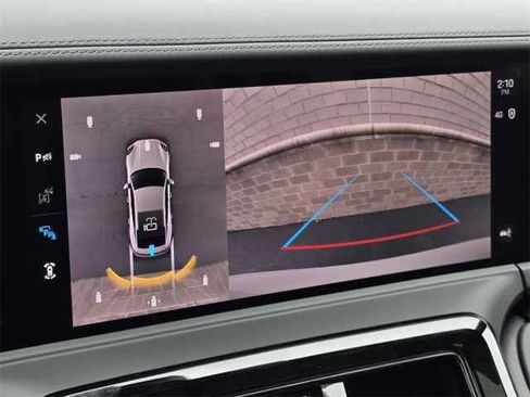 New 2025 Porsche Panamera 4 image 8