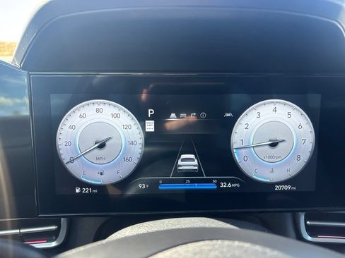 Certified 2024 Hyundai Elantra SEL FWD image 21