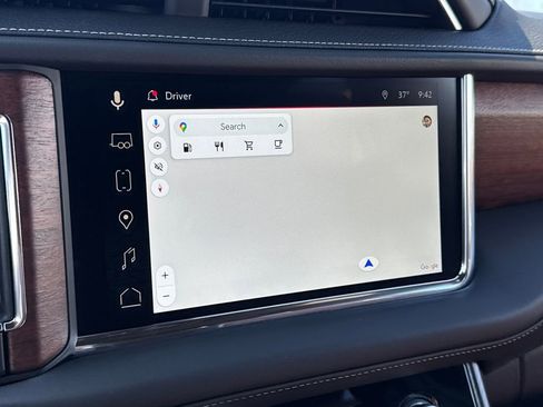 Certified 2024 GMC Yukon Denali Ultimate AWD/4WD image 29