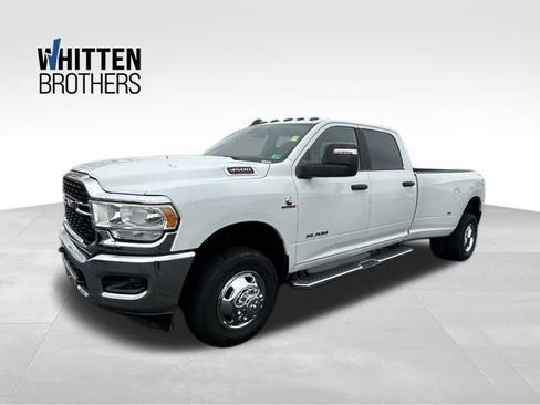 Used 2024 RAM 3500 Big Horn image 1