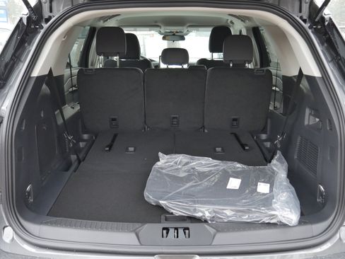 New 2026 Ford Explorer Active image 24