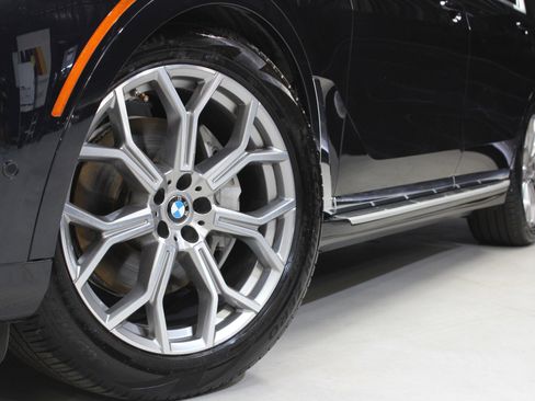 Used 2019 BMW X7 xDrive40i w/ Premium Package image 15