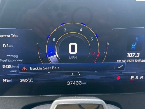 Used 2024 Chevrolet Traverse RS w/ LPO, Floor Liner Package AWD/4WD image 7
